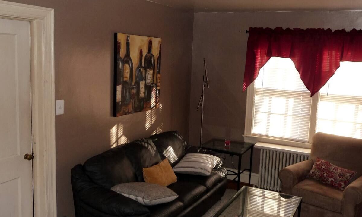 Photo of Livingroom in Roanoke