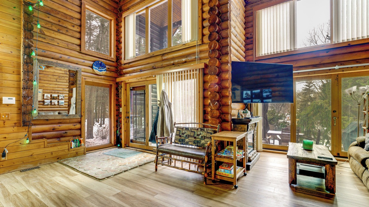 Photo of Livingroom in Drayton Plains