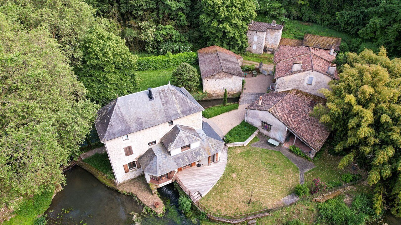 Photo of Outdoor in Romagne