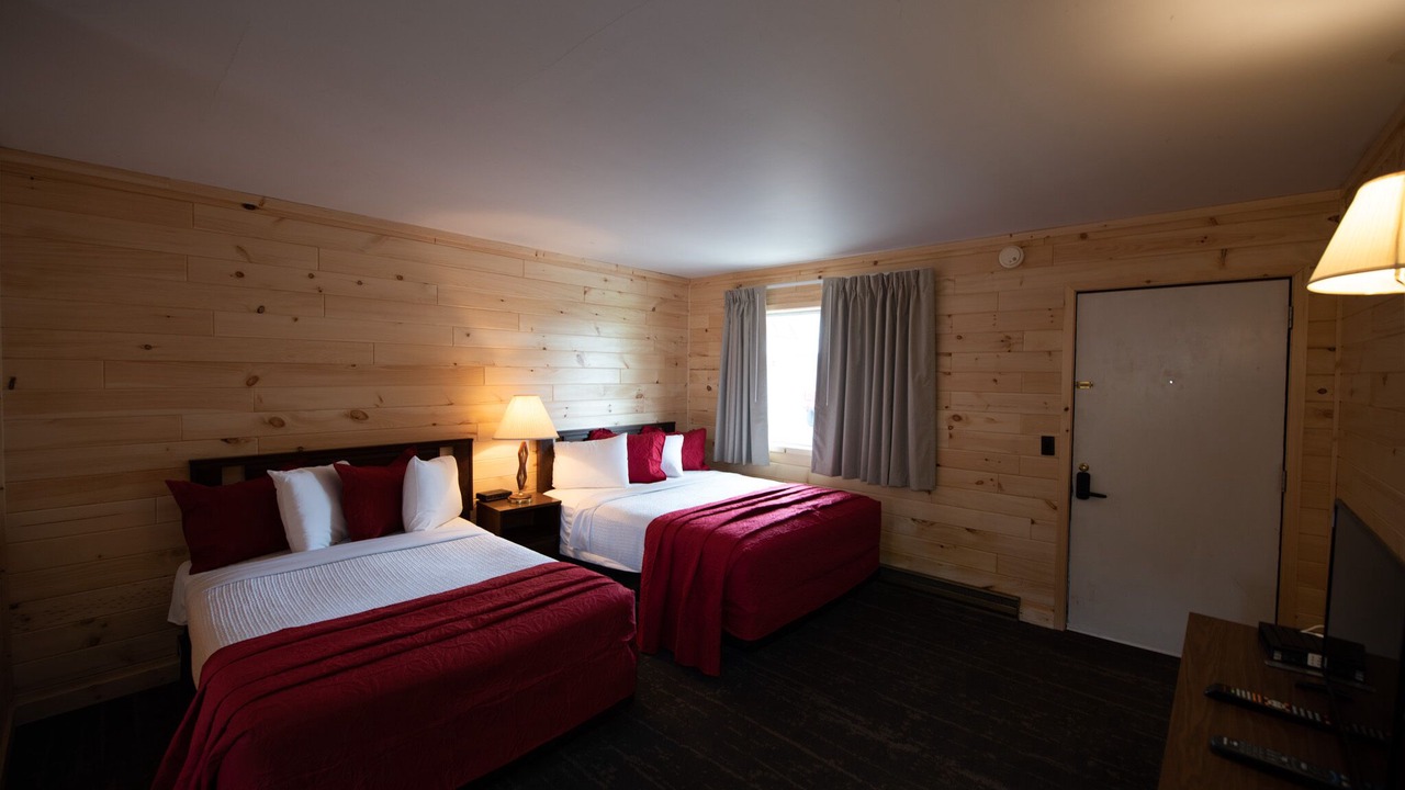Photo of Bedroom in Mackinaw City