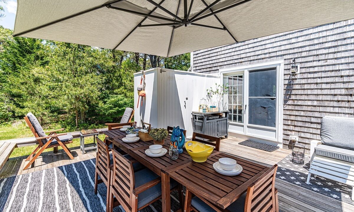 Photo of Outdoor in Lagoon Heights