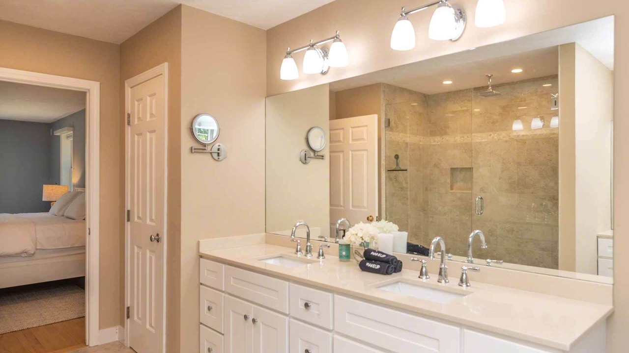 Photo of Others in Lagoon Heights