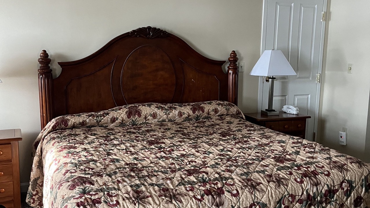 Photo of Bedroom in Bethel