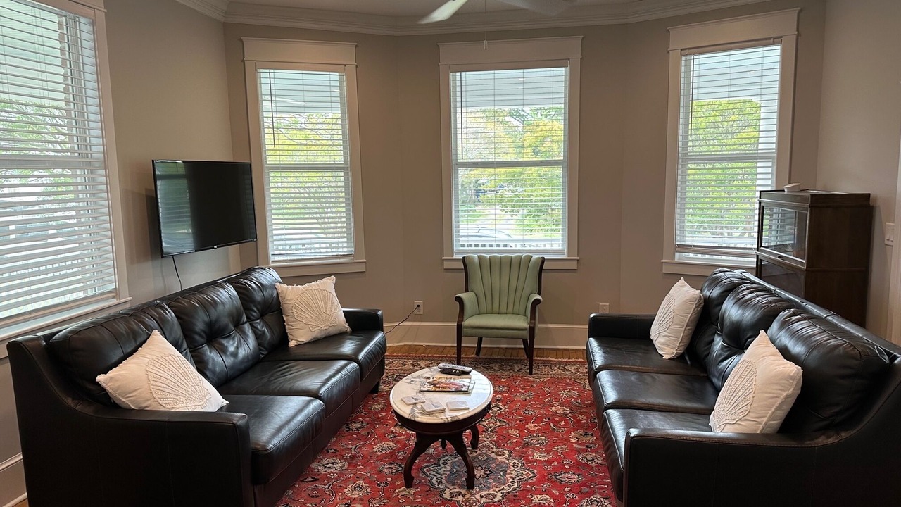 Photo of Livingroom in Cape Charles