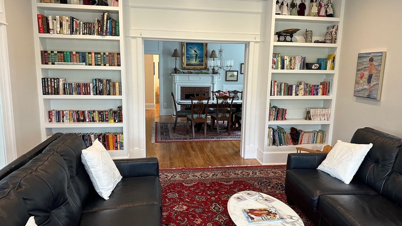 Photo of Livingroom in Cape Charles