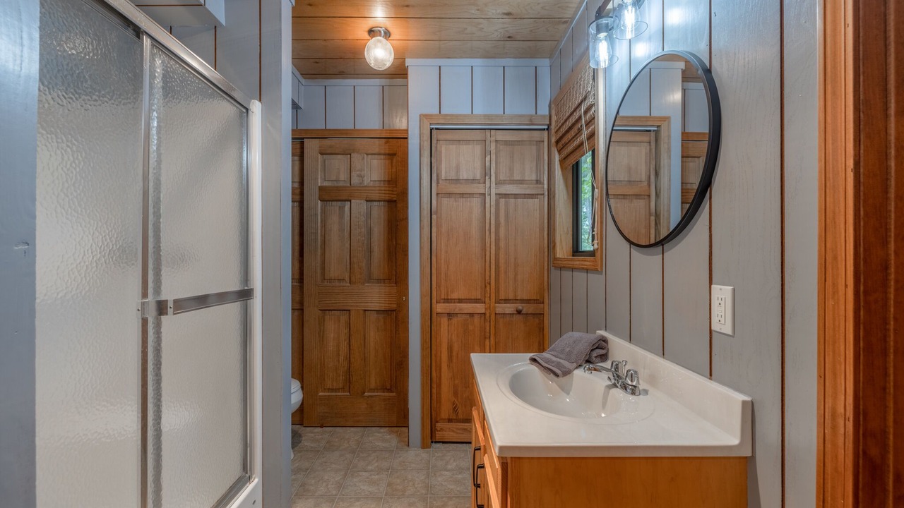 Photo of Bathroom in Innsbrook