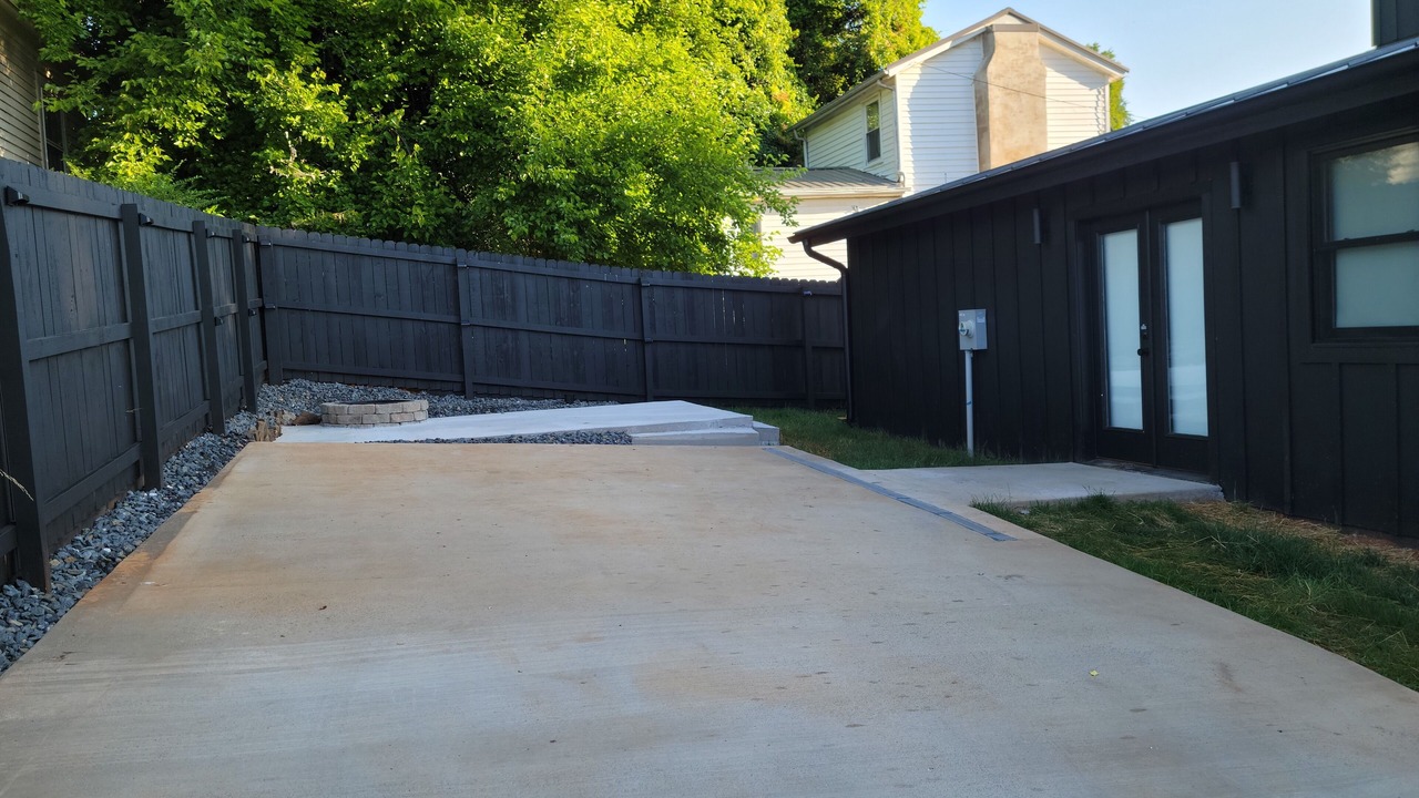 Photo of Outdoor in Daniels Hill
