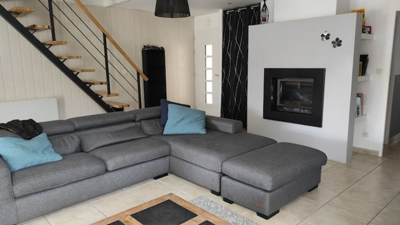 Photo of Livingroom in Saint-Martin-du-Fouilloux