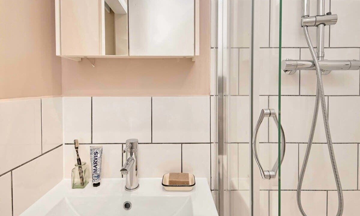 Photo of Bathroom in Abbey Road