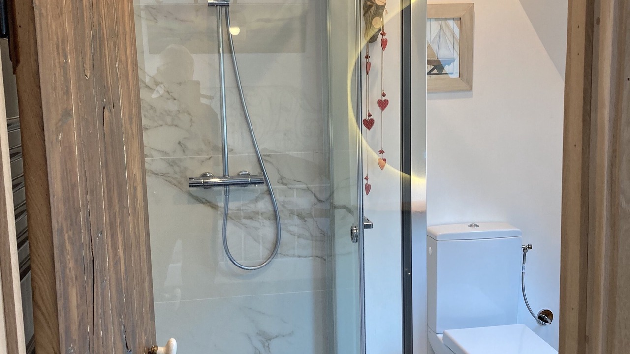 Photo of Bathroom in Saint-Hippolyte