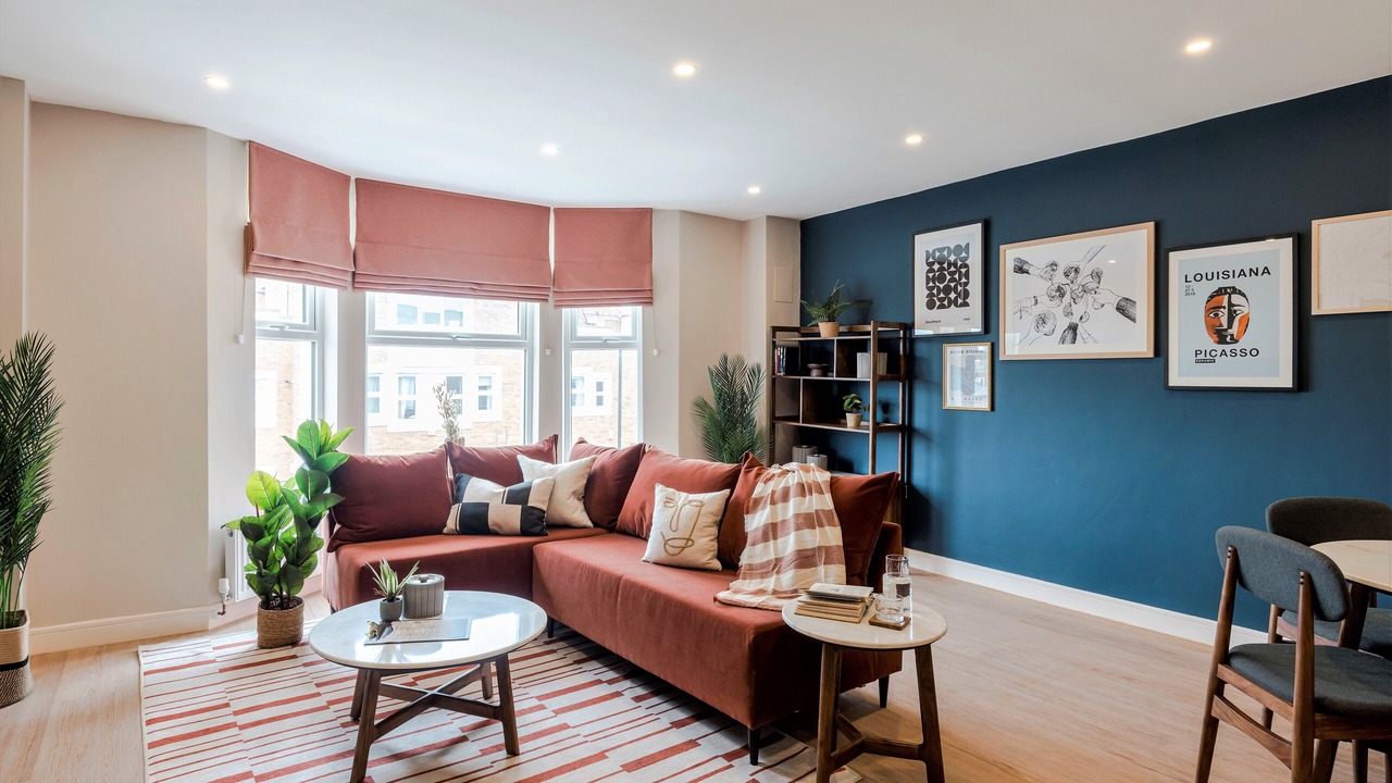 Photo of Bedroom in Askew