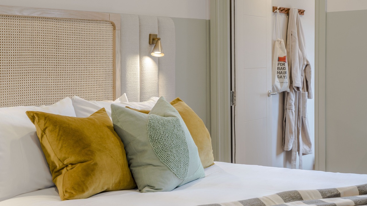 Photo of Bedroom in Askew