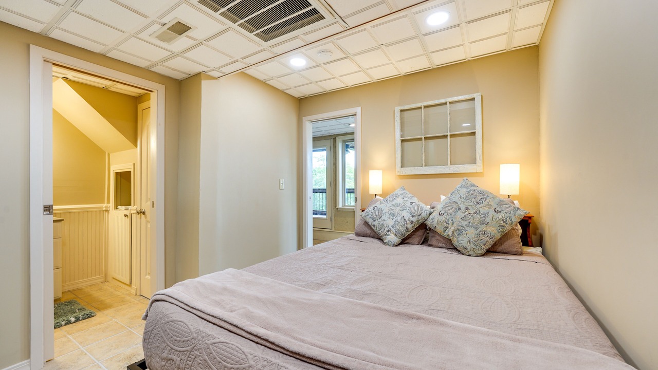Photo of Bedroom in Eagle Rock