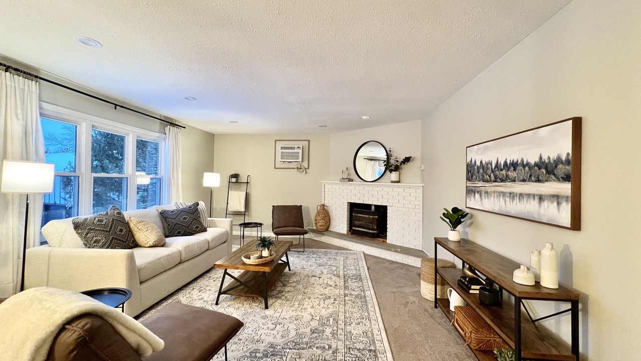 Photo of Livingroom in Cicero