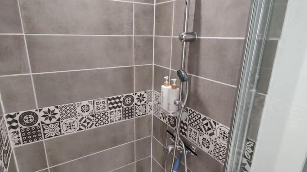 Photo of Bathroom in Saint-Jean-d'Angely