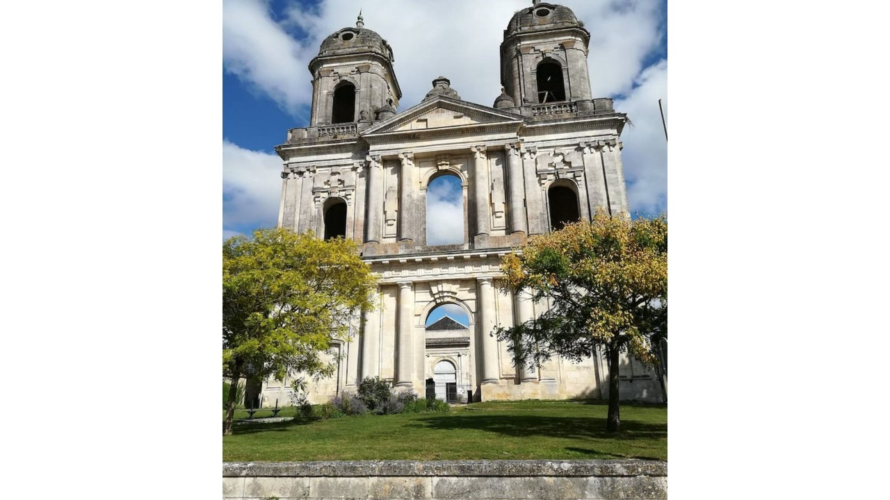 Photo of Others in Saint-Jean-d'Angely