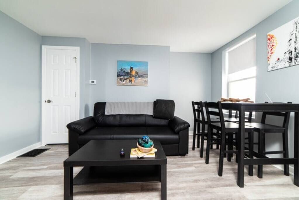 Photo of Bedroom in Central Northside