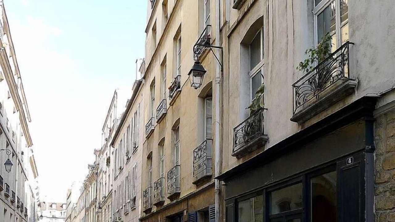 Photo of Outdoor in Arsenal