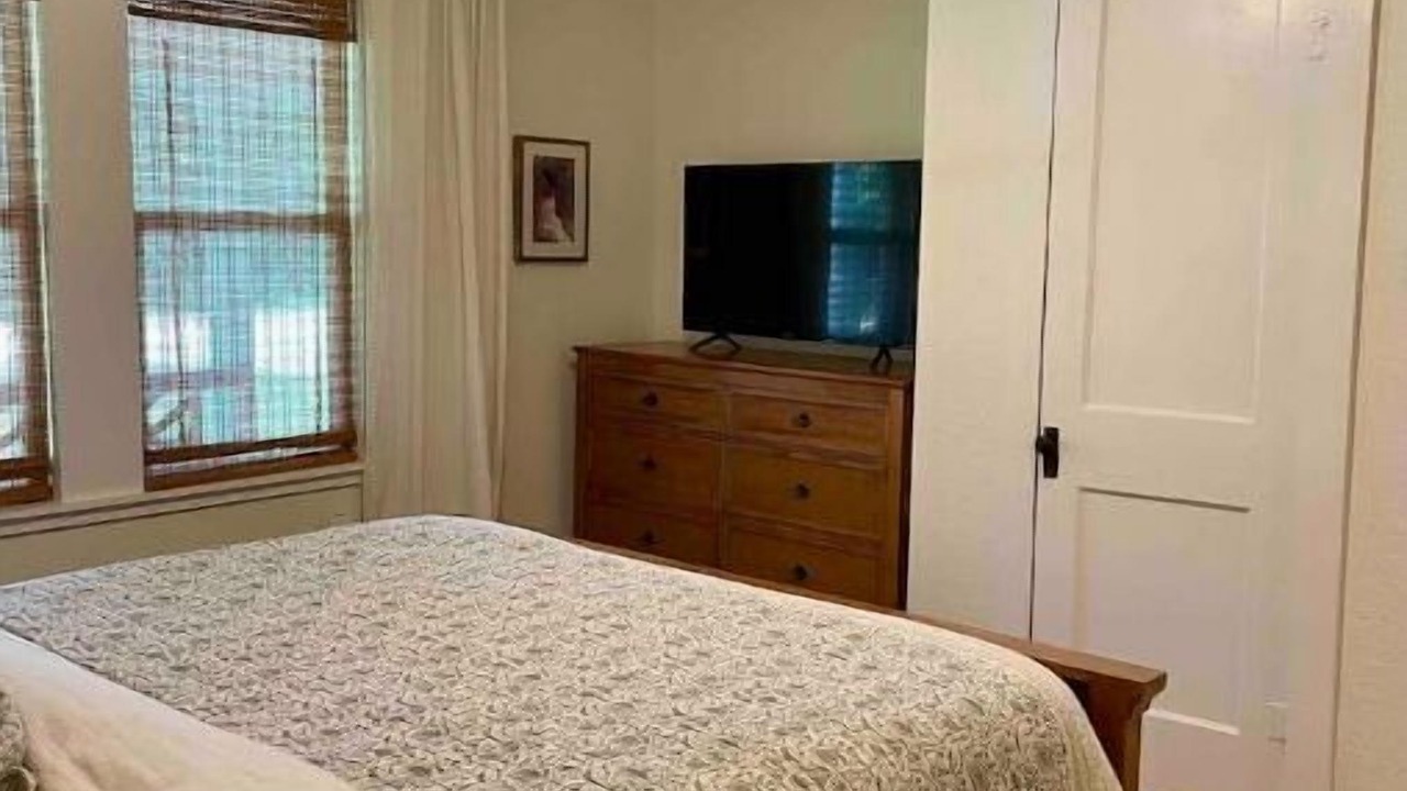 Photo of Bedroom in Hico