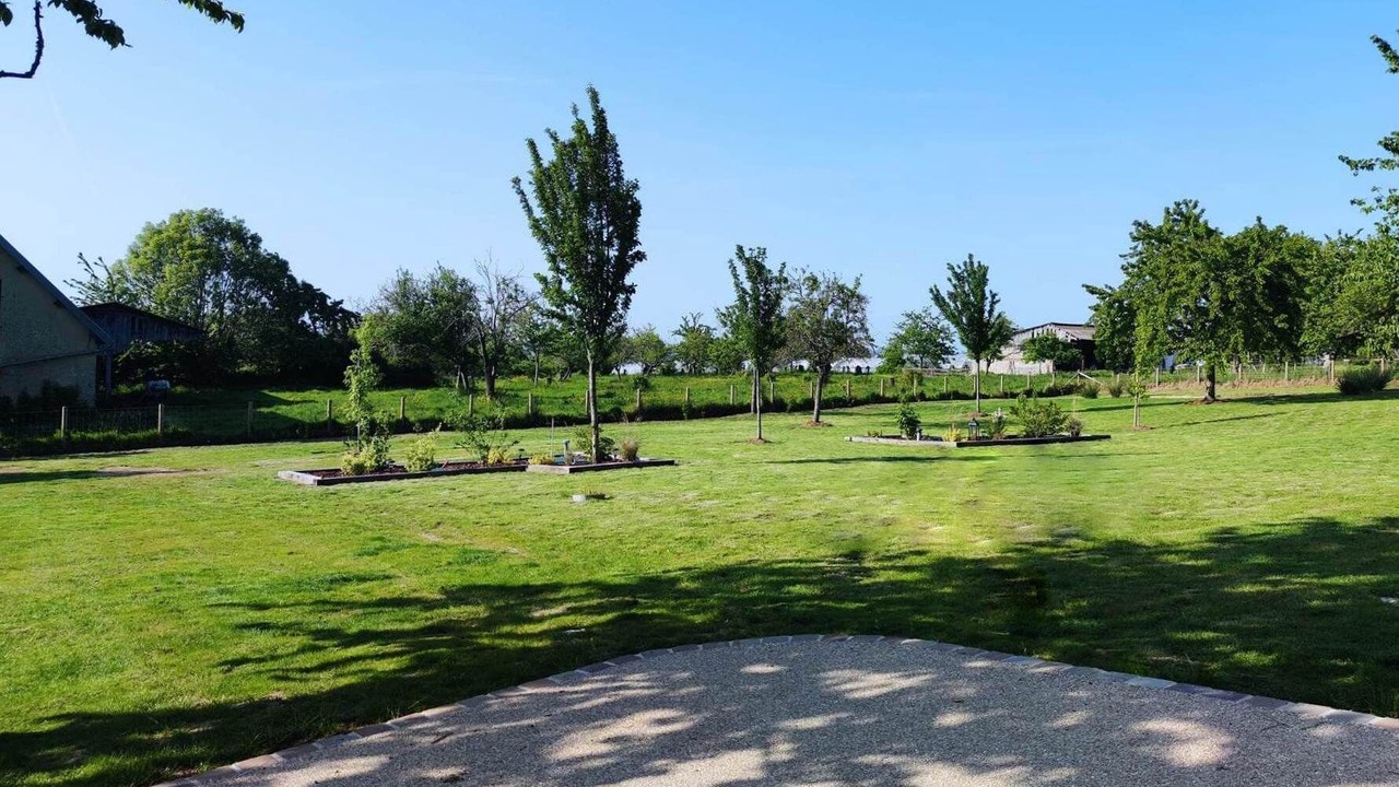 Photo of Outdoor in Equemauville