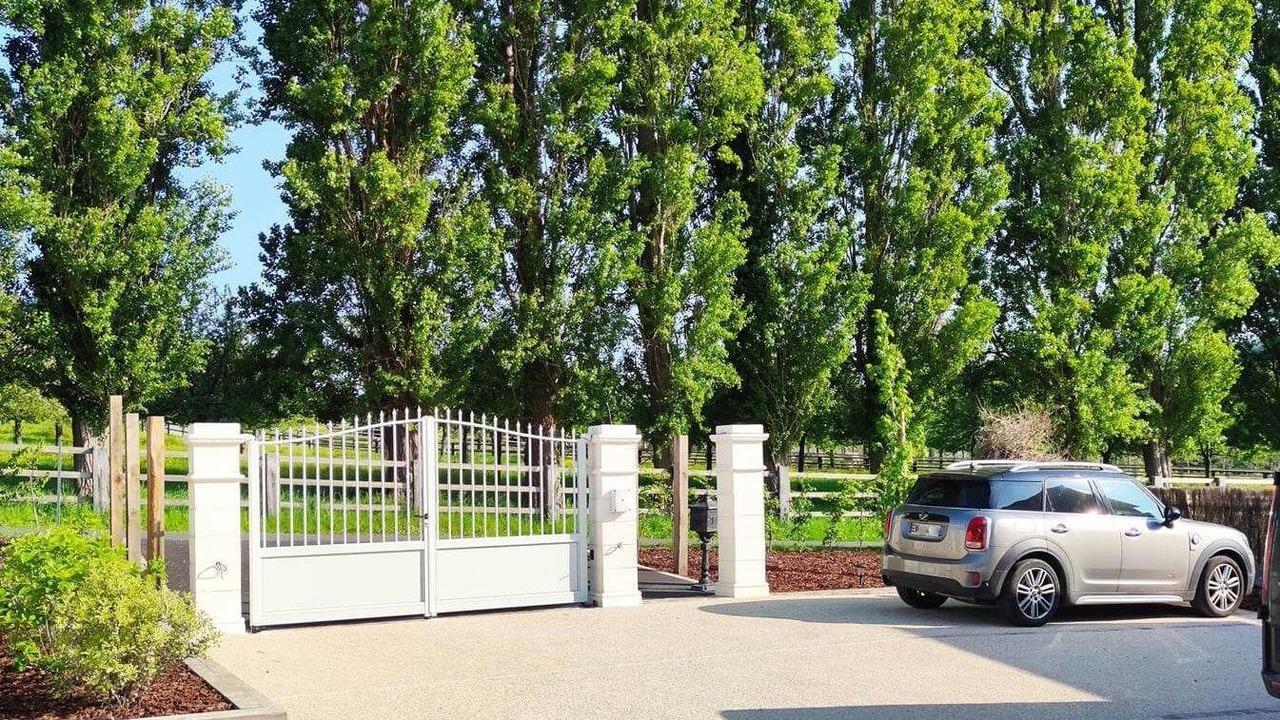Photo of Outdoor in Equemauville