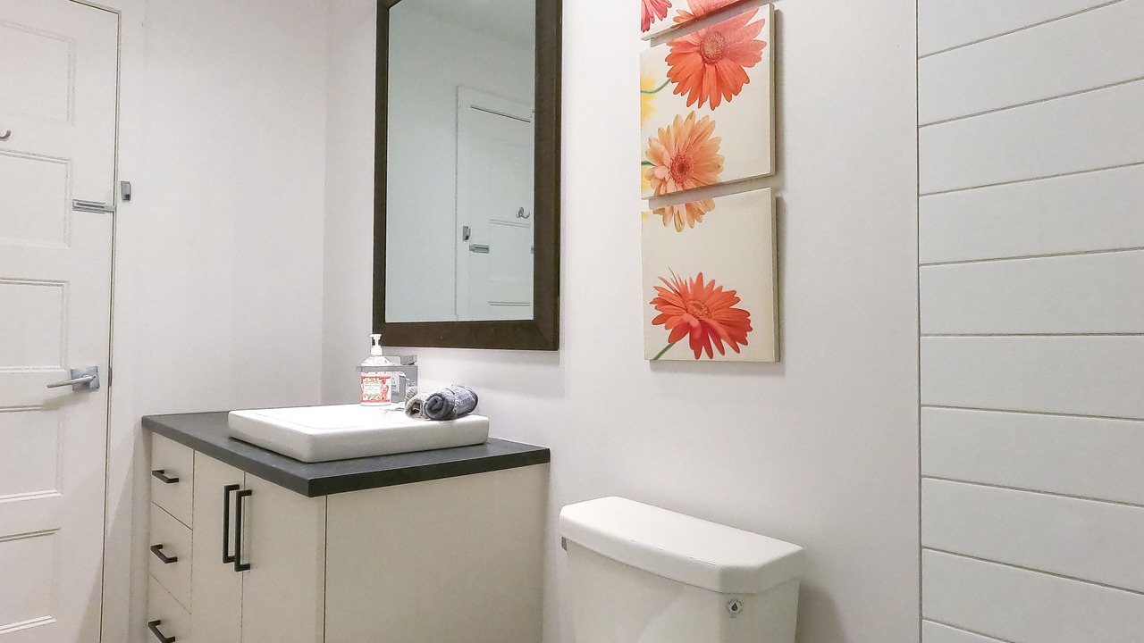 Photo of Bathroom in Chertsey