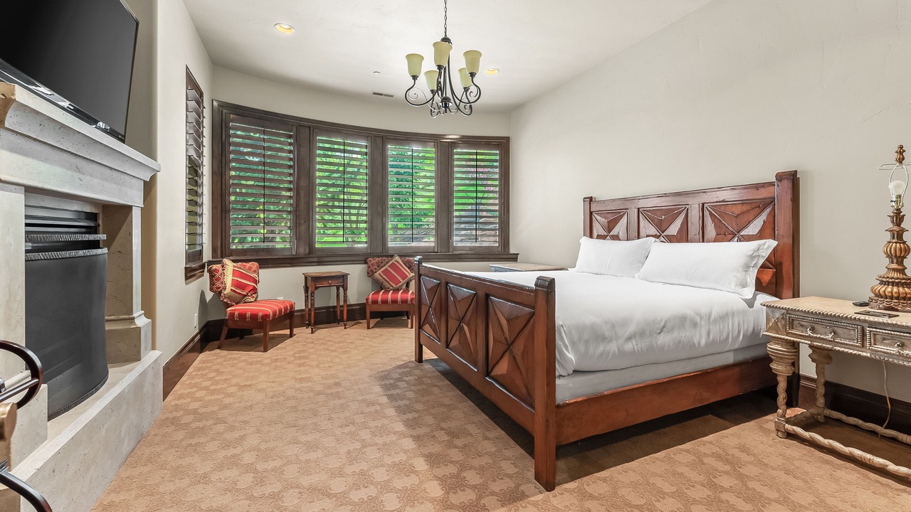 Photo of Livingroom in Deer Valley