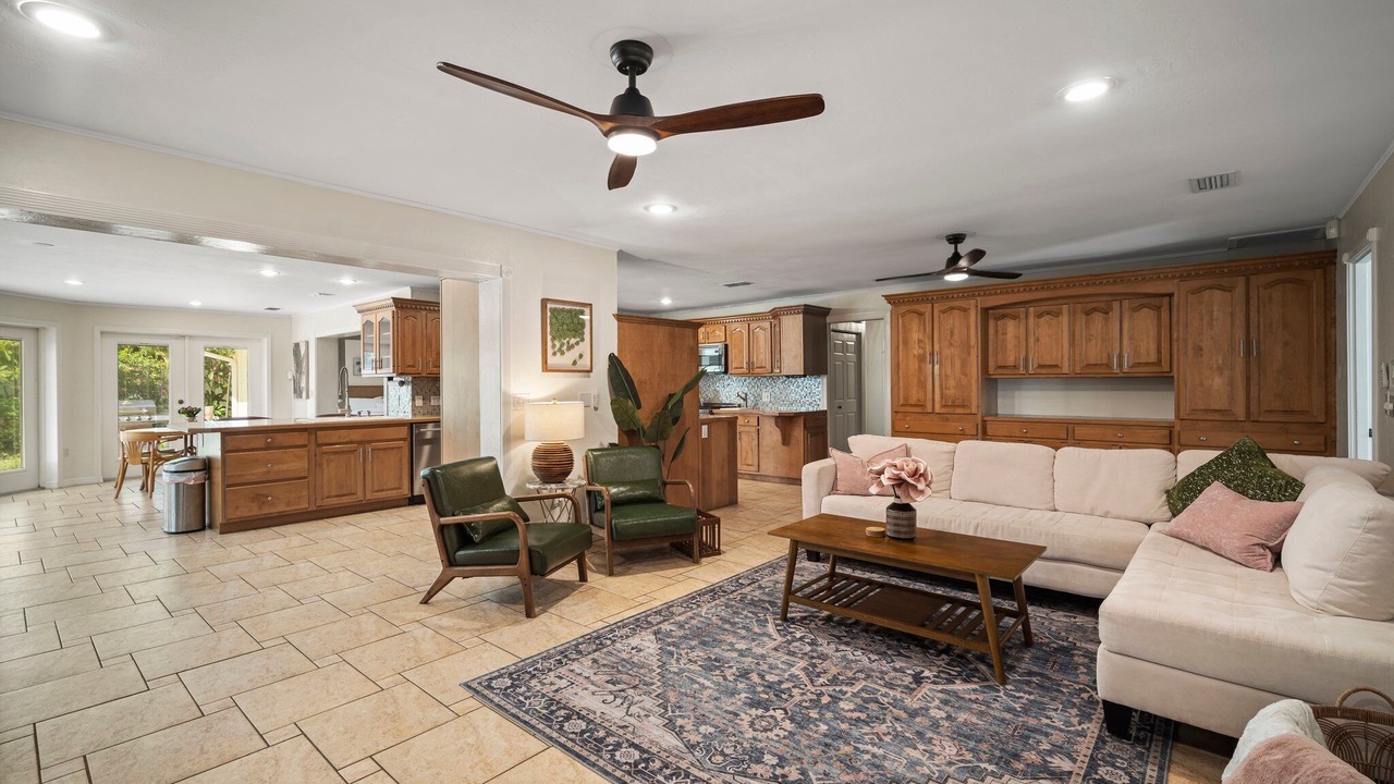 Photo of Livingroom in Palma Sola