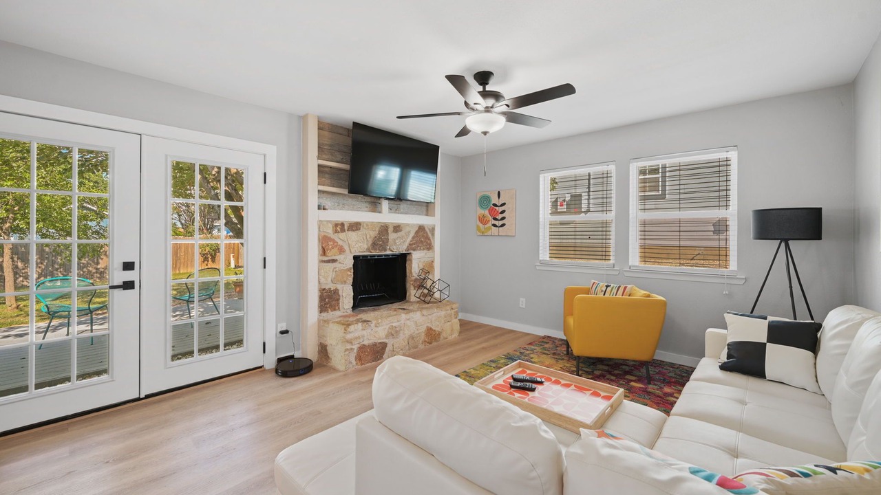 Photo of Livingroom in Round Rock