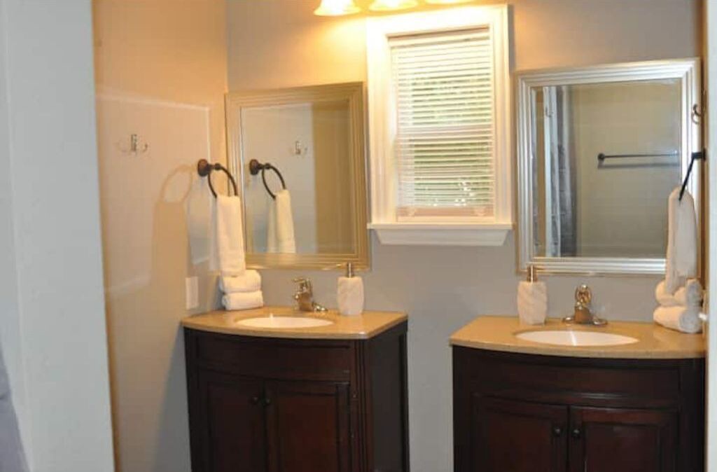 Photo of Bathroom in Russellville