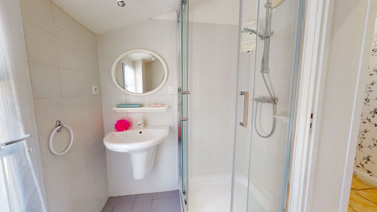 Photo of Bathroom in Bretignolles-sur-Mer