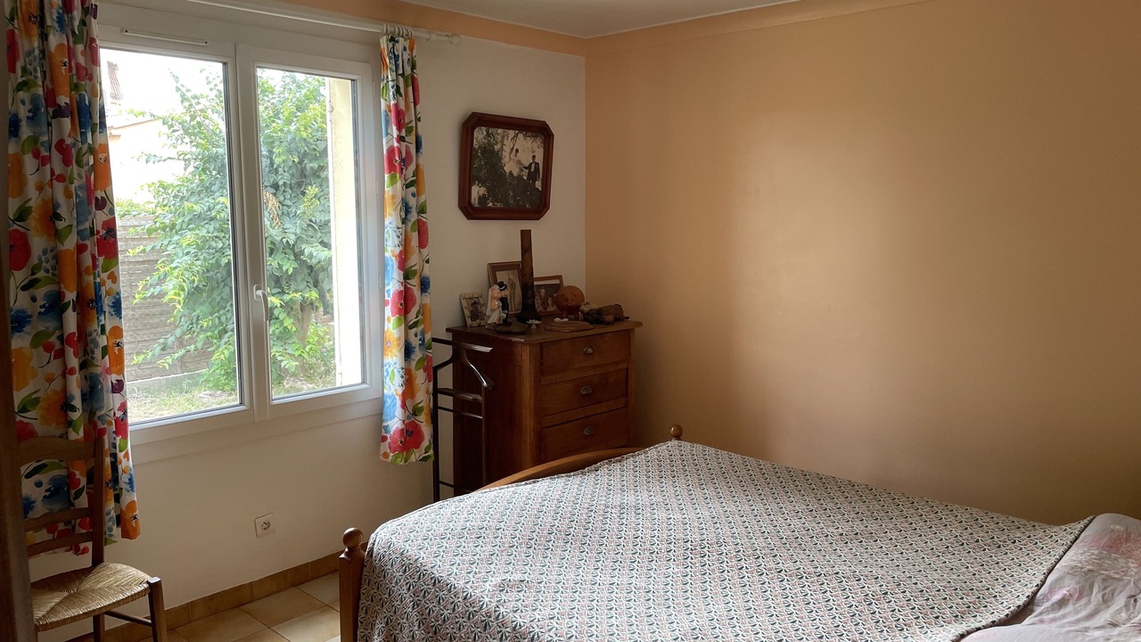 Photo of Bedroom in Pujaut
