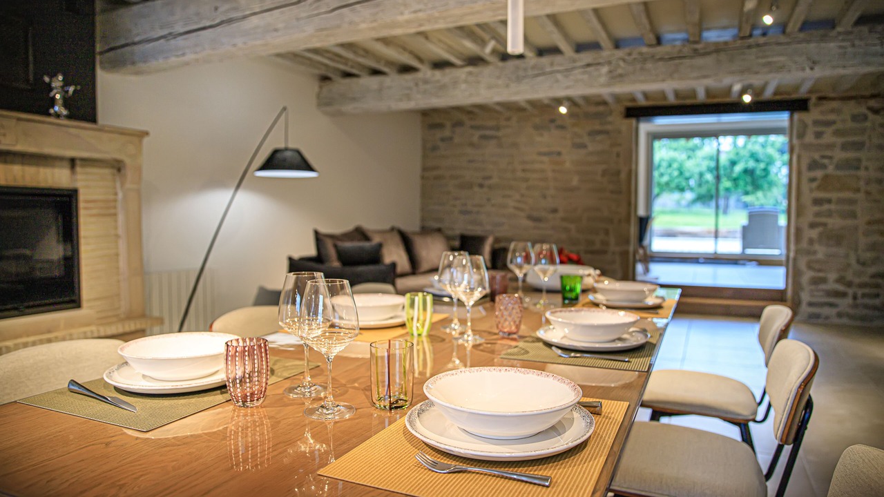 Photo of Others in Boz