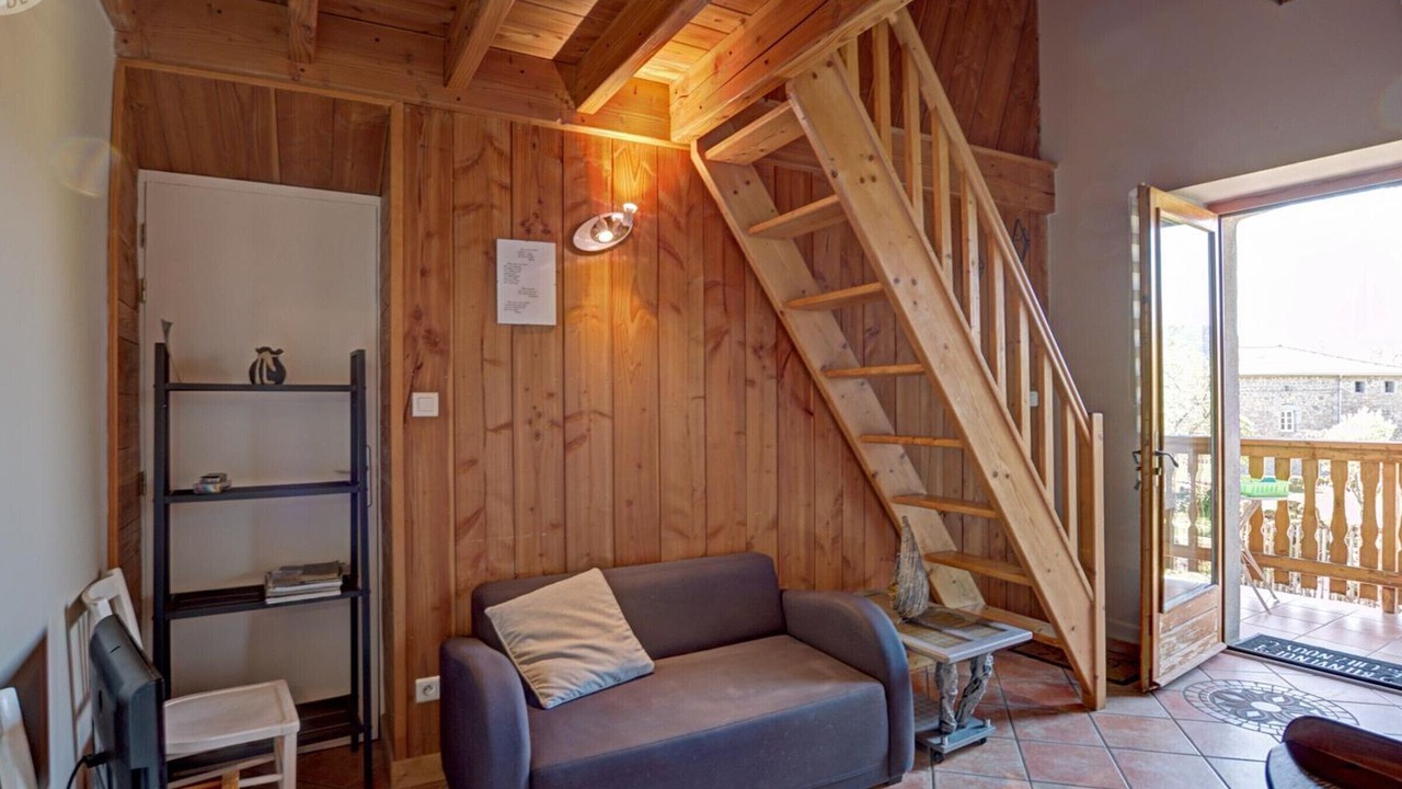 Photo of Livingroom in Saint-Julien-la-Vetre