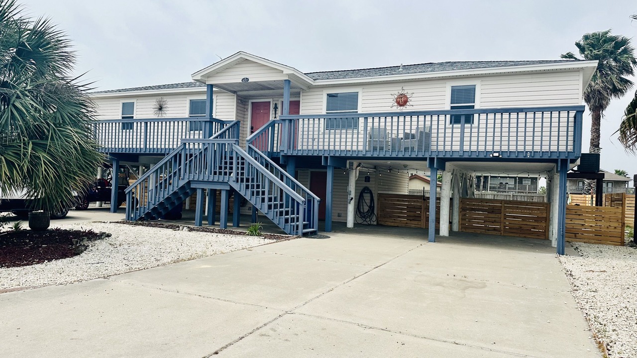 Photo of Outdoor in Leeward Sands
