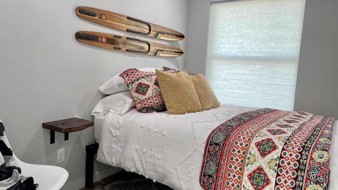 Photo of Bedroom in Cookson