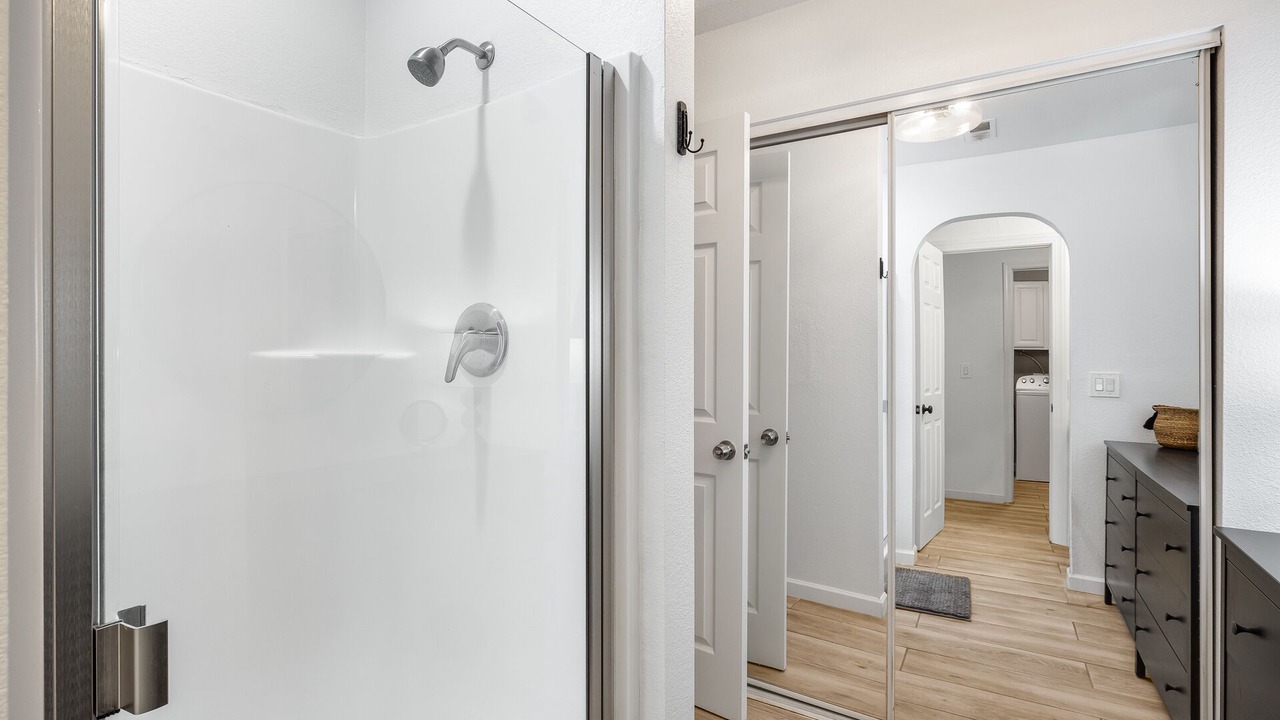 Photo of Bathroom in Garden Lakes