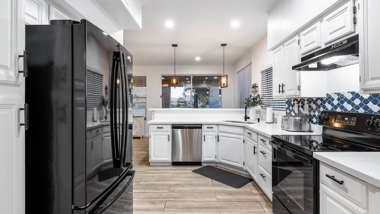 Photo of Kitchen in Garden Lakes