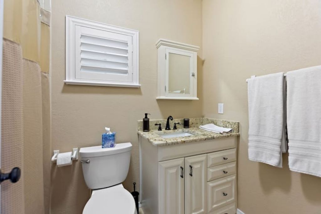 Photo of Bathroom in River Ranch