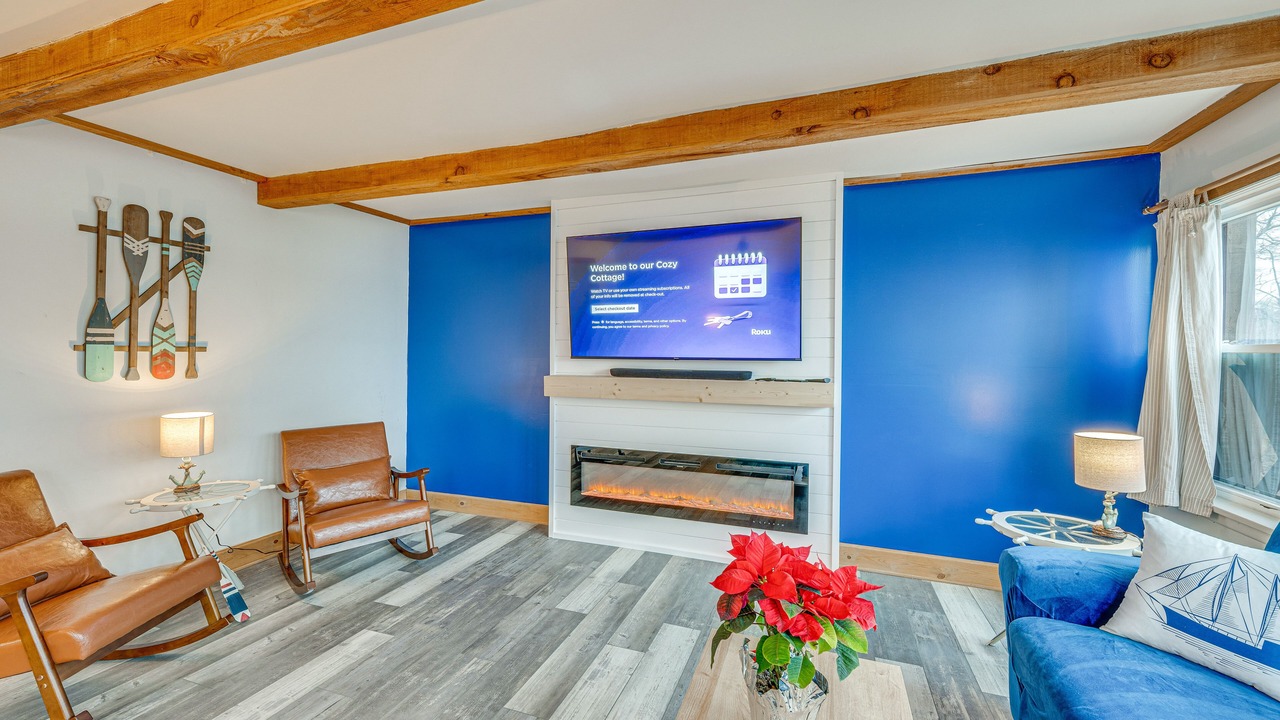 Photo of Livingroom in Fox Lake