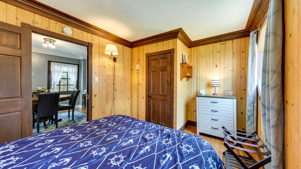 Photo of Bedroom in Fox Lake