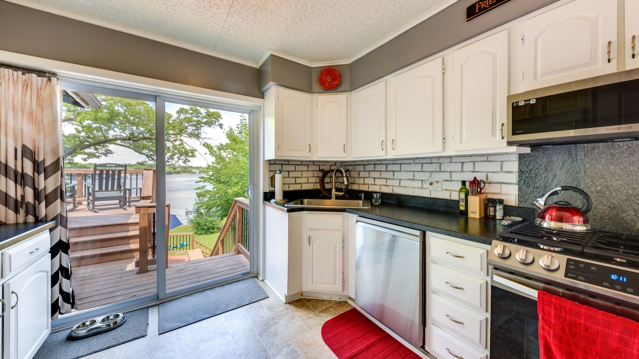 Photo of Kitchen in Fox Lake
