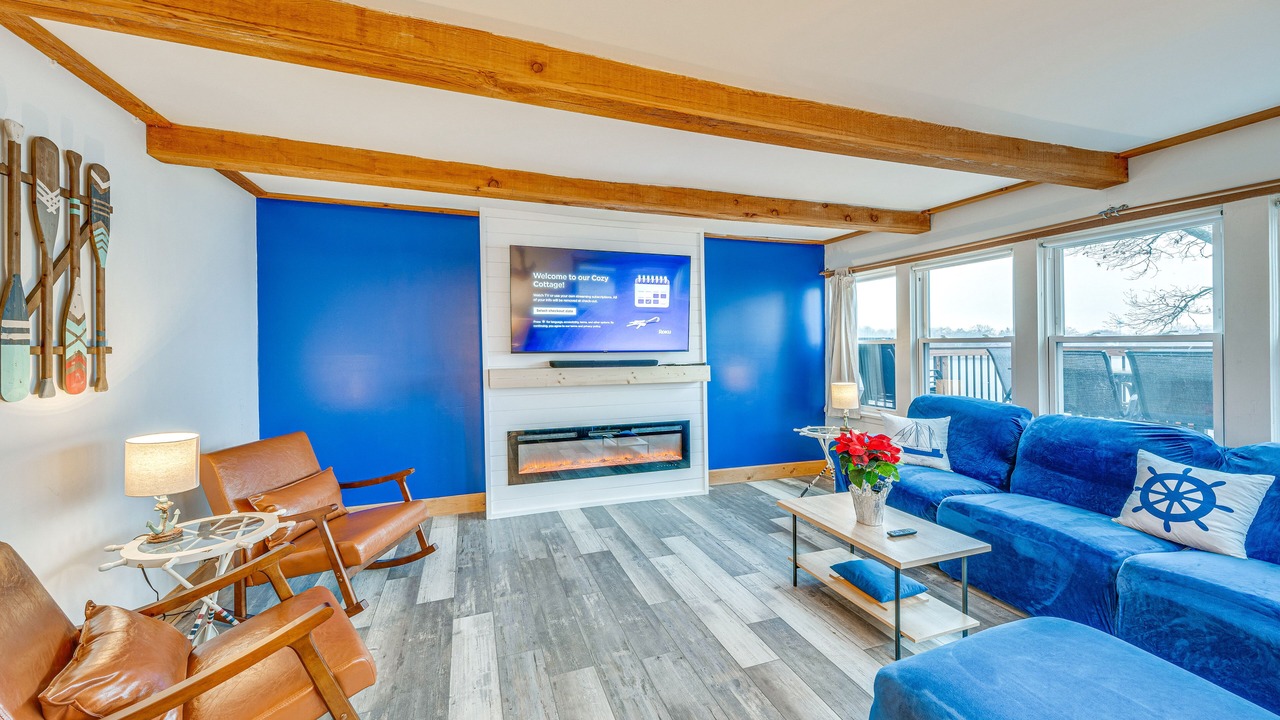 Photo of Livingroom in Fox Lake