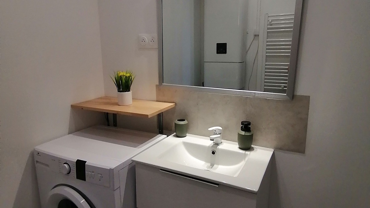 Photo of Bathroom in Tonneins