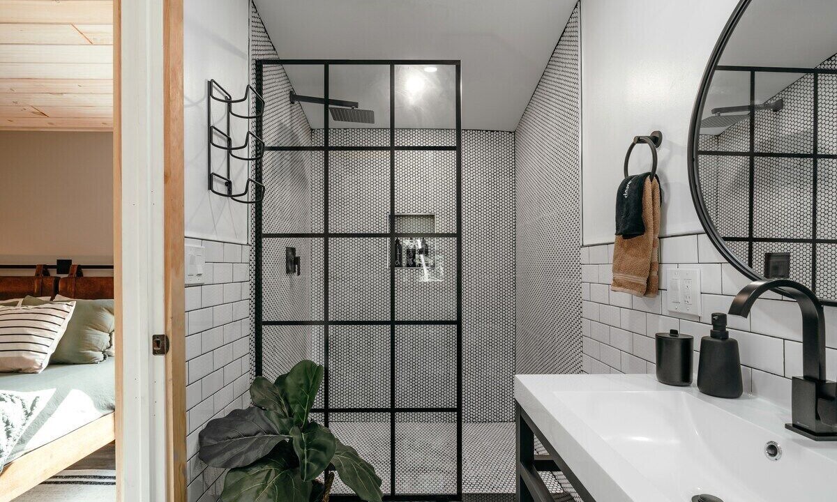 Photo of Bathroom in Narrowsburg