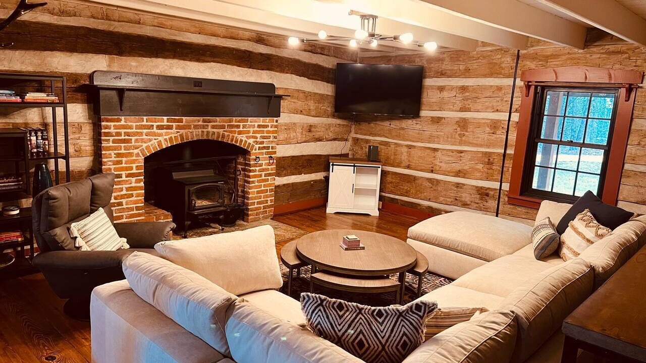 Photo of Livingroom in Treloar