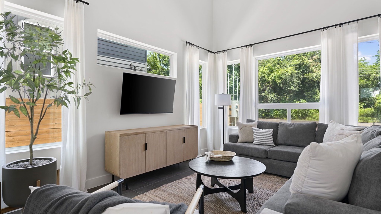 Photo of Bedroom in Govalle