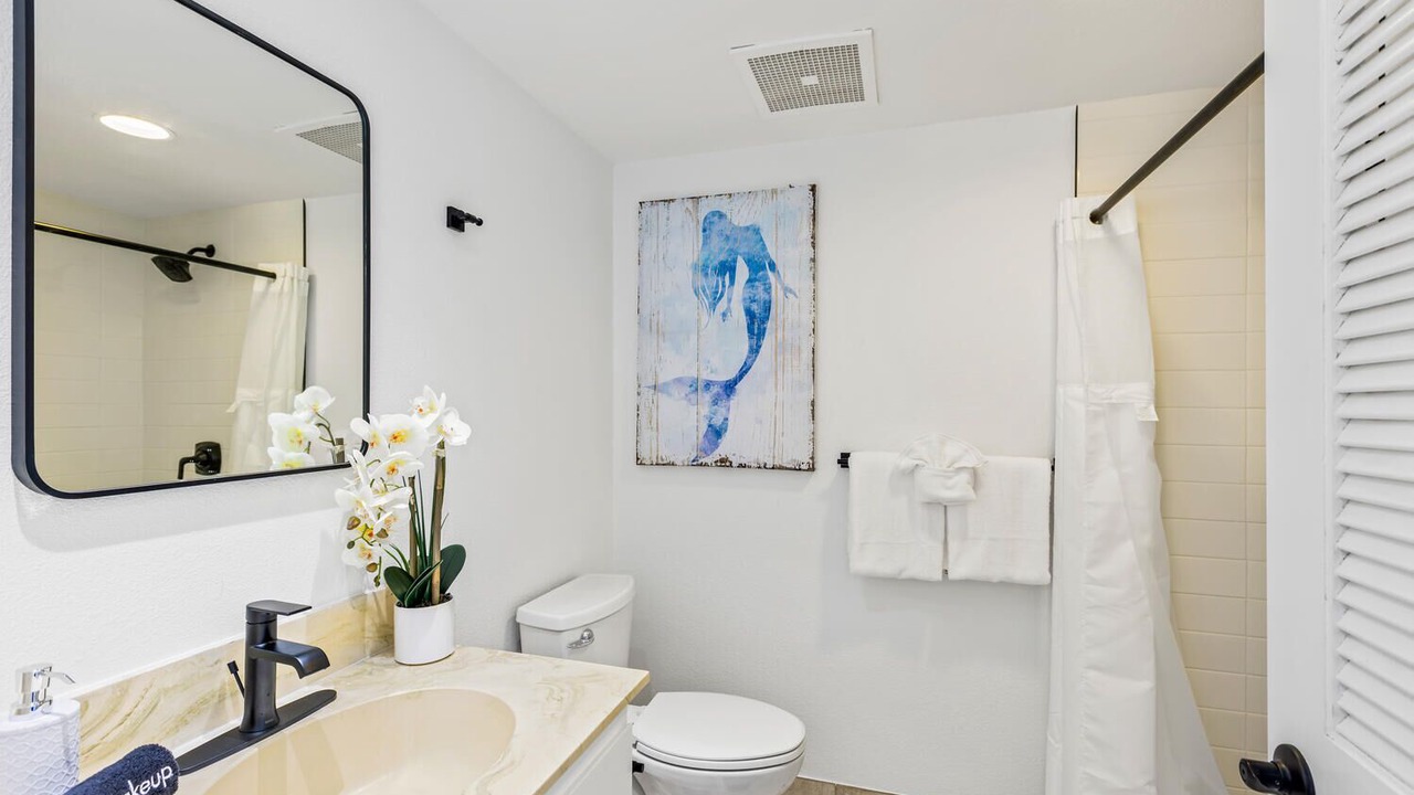 Photo of Bathroom in Poipu