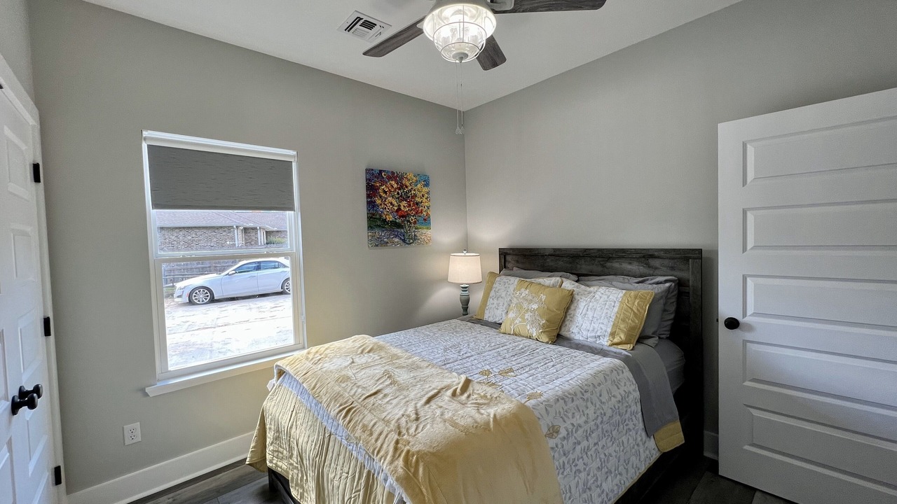 Photo of Bedroom in McNeill
