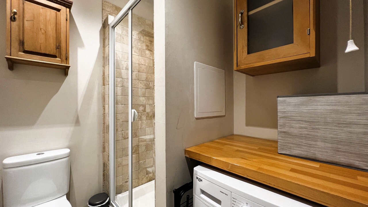 Photo of Bathroom in Cowes